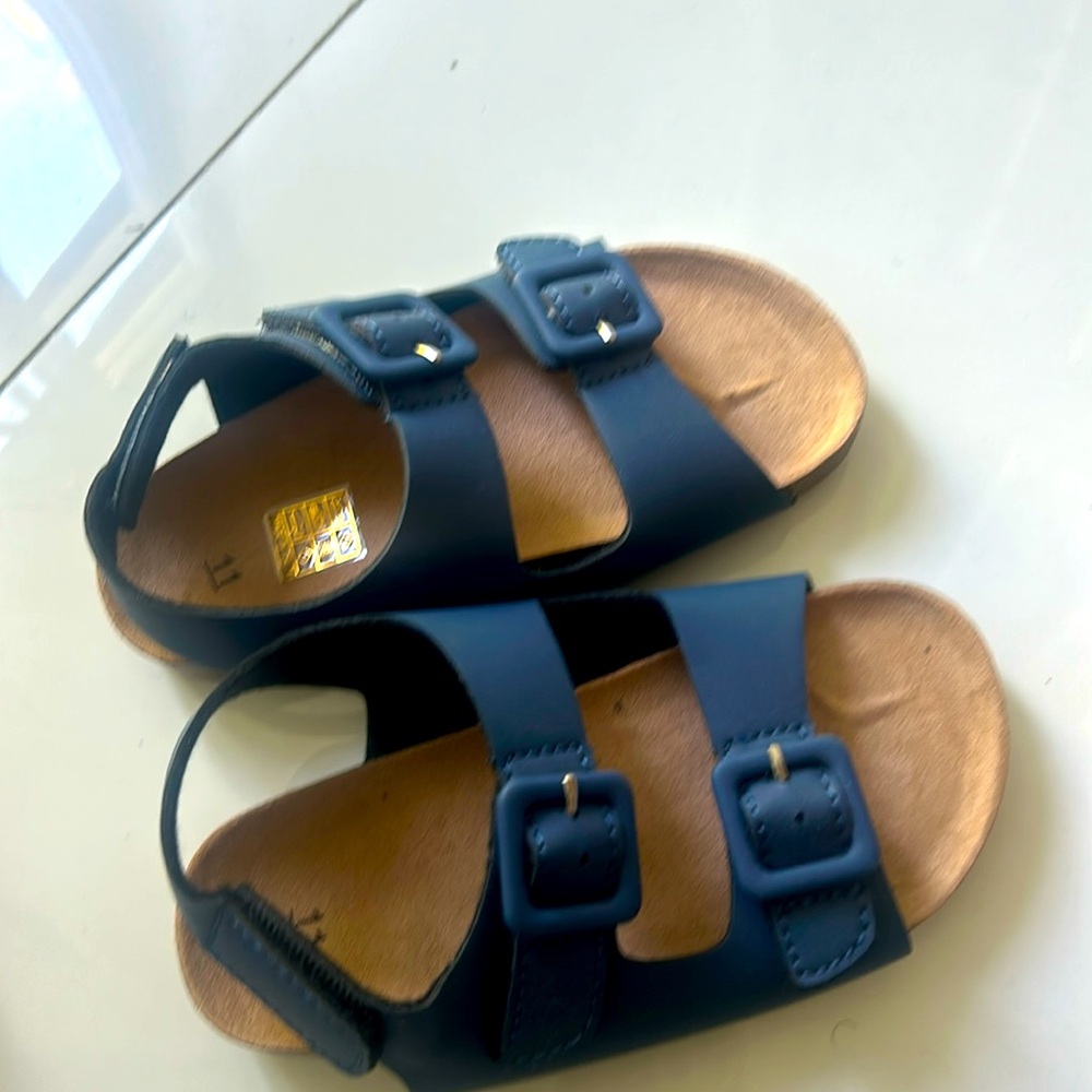 Blue sandals . Toddler boy size 11